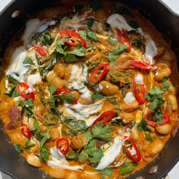 Butterbean and spinach curry.