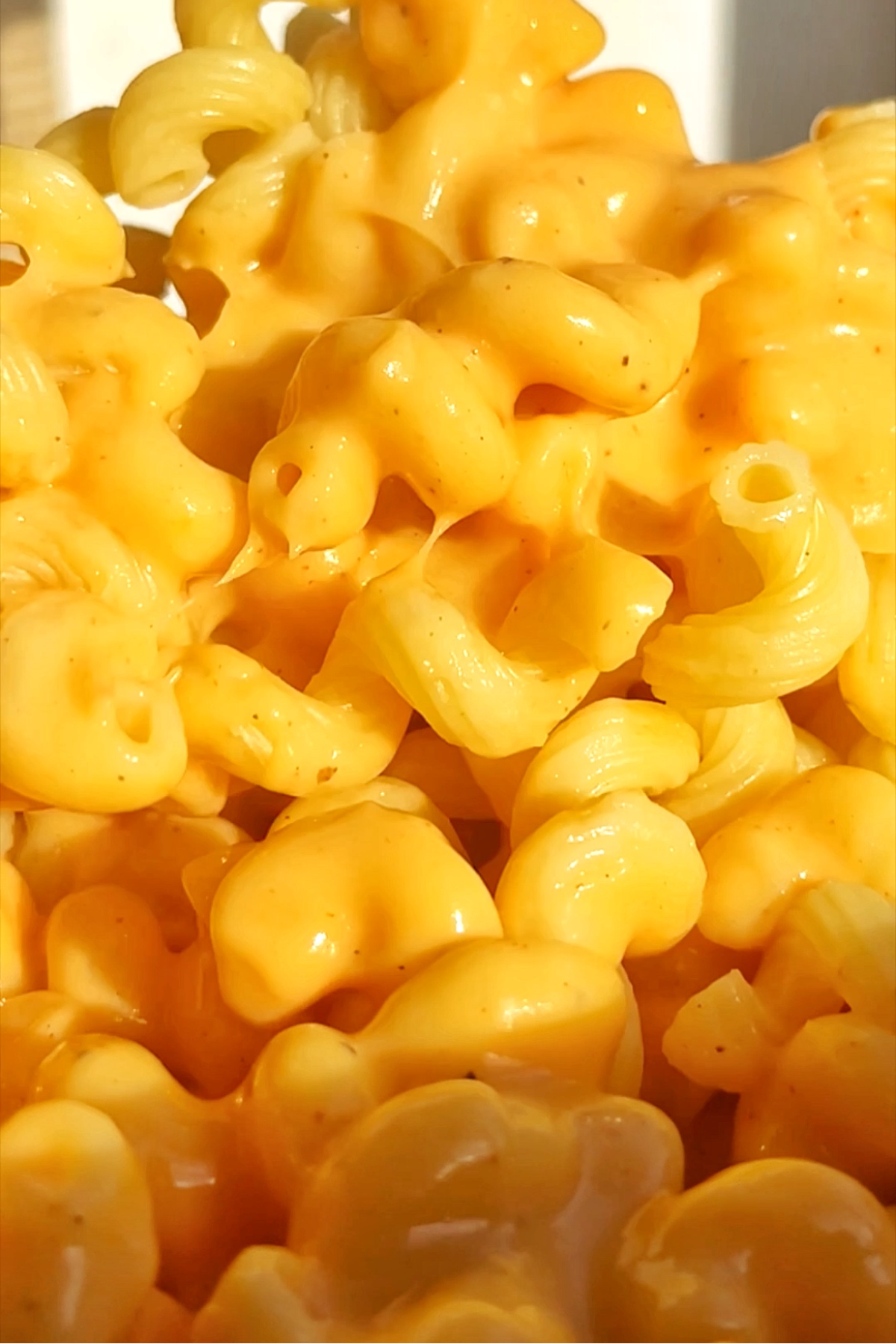 Close up of a creamy cheesy Mac and cheese.