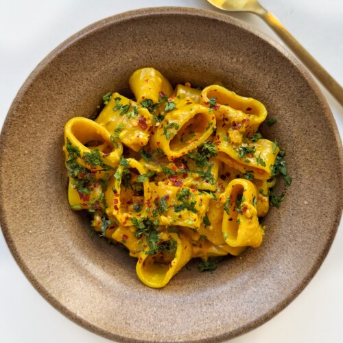 Easy Curry Pasta (One Pot) | Myriad Recipes
